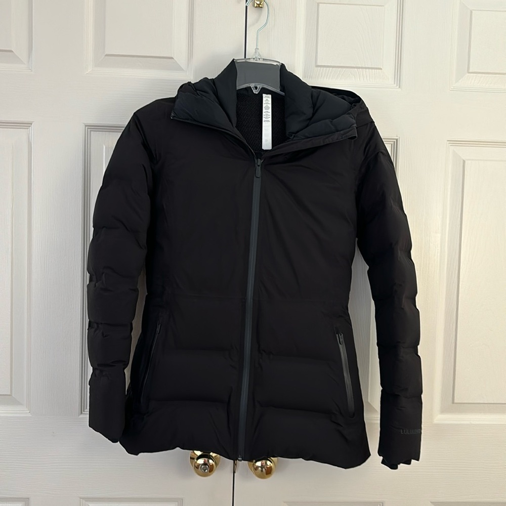 Lululemon Stretch Seal Sleet Street Waterproof Coat